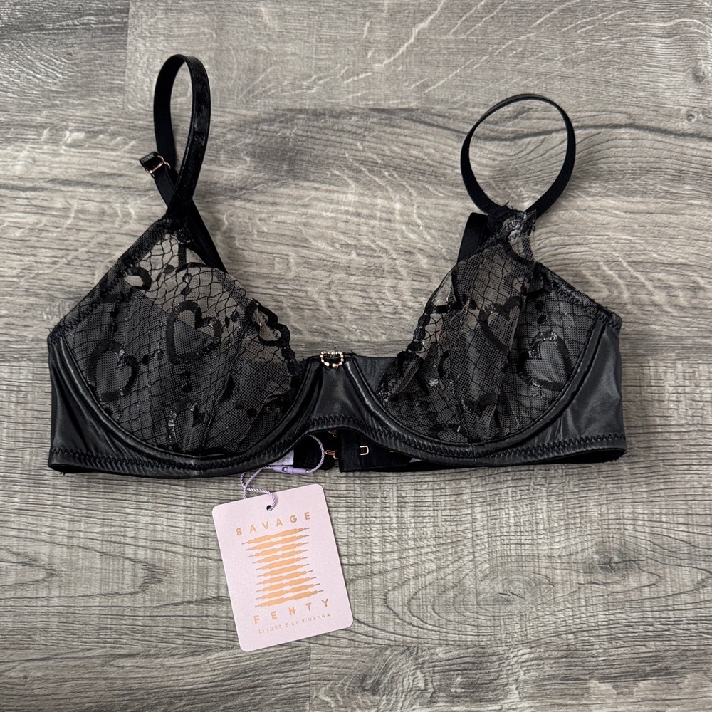 Savage X Fenty Black Heart Lace Bra